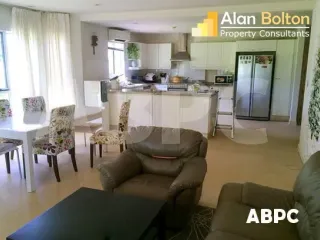 For rent and for sale 6 bedrooms house in Si Racha, Chonburi