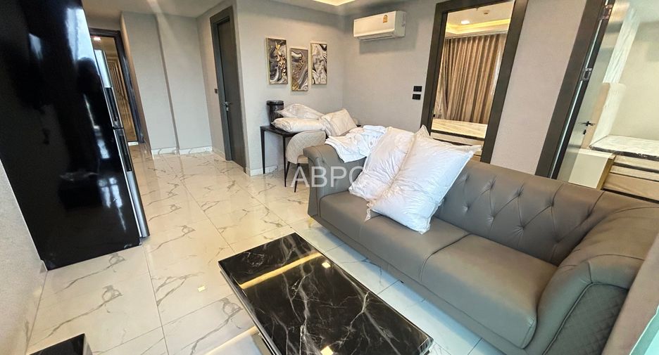 For rent 2 bedrooms condo in South Pattaya, Pattaya