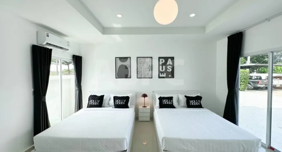 For rent and for sale 6 bedrooms house in Bang Lamung, Chonburi