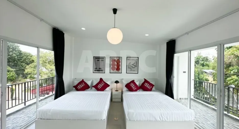 For rent and for sale 6 bedrooms house in Bang Lamung, Chonburi