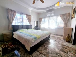 For rent and for sale 3 bedrooms house in Bang Lamung, Chonburi