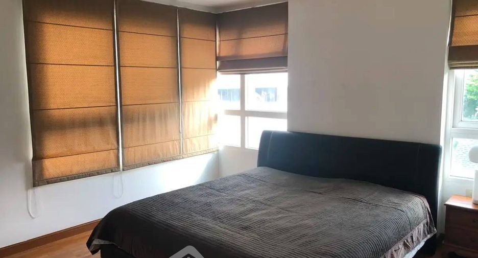 For sale 1 bed condo in Watthana, Bangkok