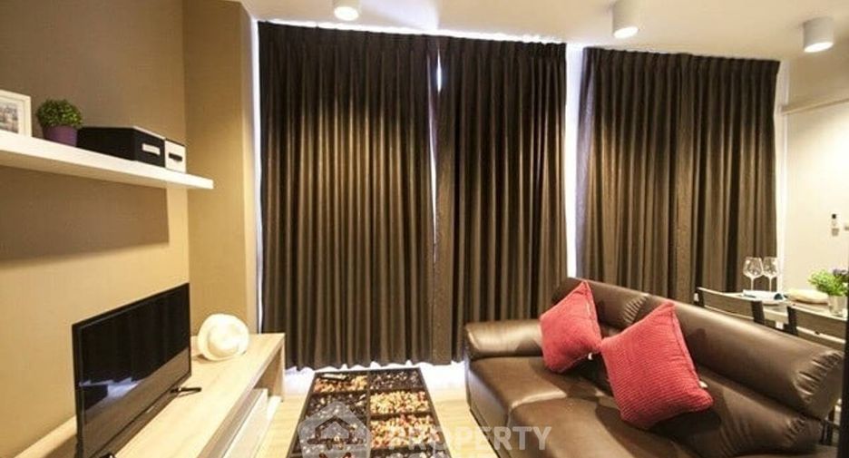 For sale 2 bedrooms condo in Huai Khwang, Bangkok