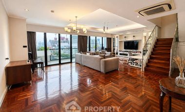 Condo en alquiler de 3 habitaciones en Watthana, Bangkok