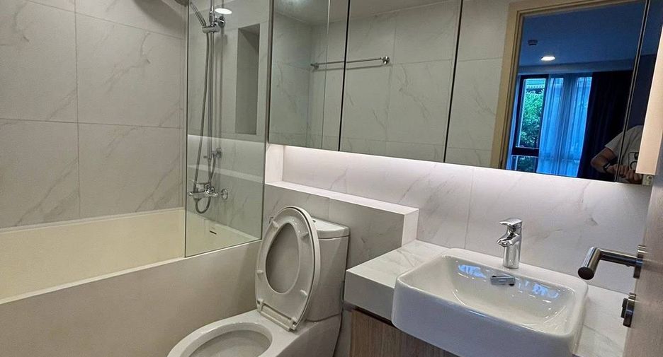 Condo en alquiler de 1 habitaciones en Watthana, Bangkok