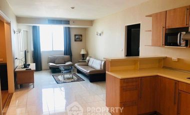 For rent 2 bedrooms condo in Chatuchak, Bangkok