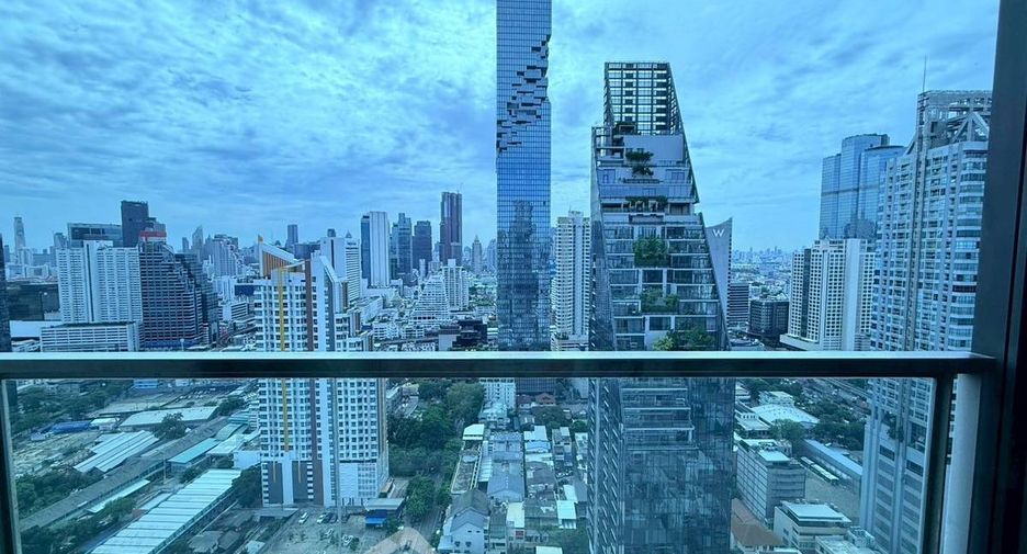 For rent 1 bed condo in Sathon, Bangkok
