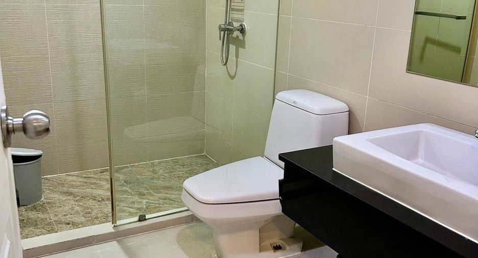 Wohnung zur Miete mit 2 Zimmer in Huai Khwang, Bangkok