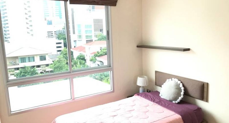 For rent 2 bedrooms condo in Khlong Toei, Bangkok
