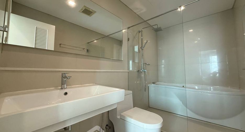 Condo en alquiler de 2 habitaciones en Watthana, Bangkok