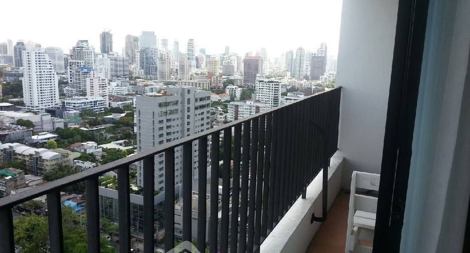 À louer 1 chambre condo à Watthana, Bangkok