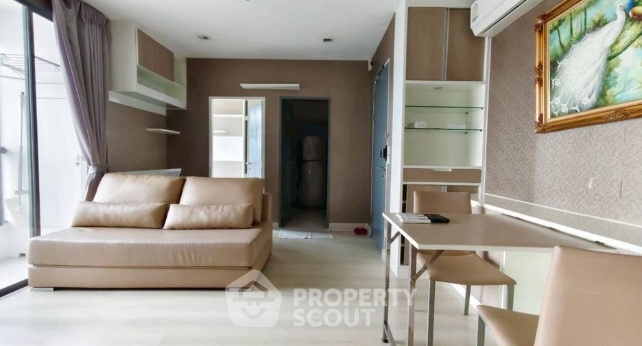 For rent 2 bedrooms condo in Phra Khanong, Bangkok