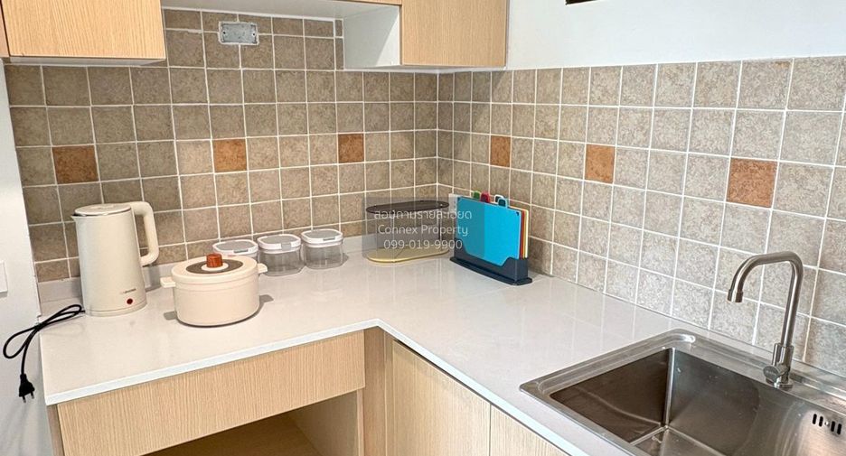 For rent 1 bed condo in Phaya Thai, Bangkok