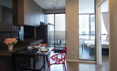 Wohnung zur Miete mit 1 Zimmer in Khlong Toei, Bangkok