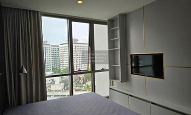 Wohnung zur Miete mit 2 Zimmer in Khlong Toei, Bangkok