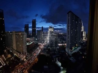 For rent 2 bedrooms condo in Ratchathewi, Bangkok