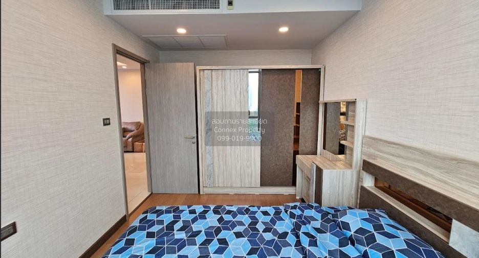 For rent 2 bedrooms condo in Watthana, Bangkok