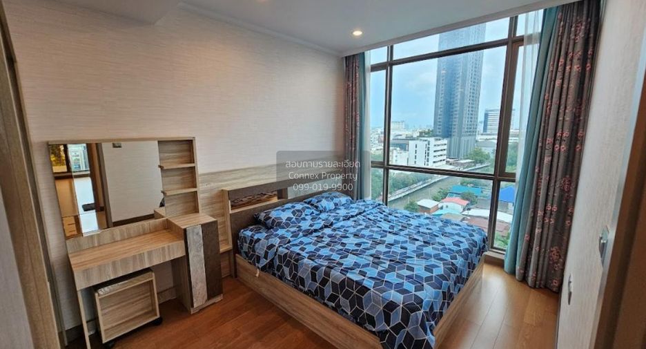 For rent 2 bedrooms condo in Watthana, Bangkok