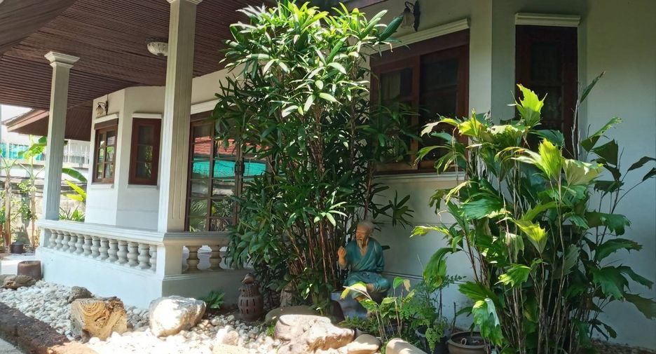 出租 2 卧室 独立屋 在 Khlong Toei, 曼谷