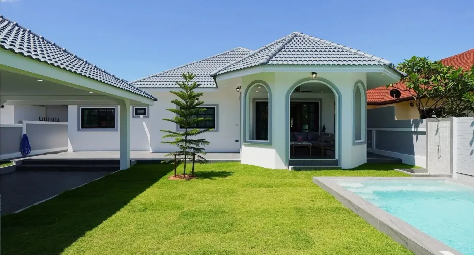 For sale 4 ベッドルーム house in East Pattaya, Pattaya