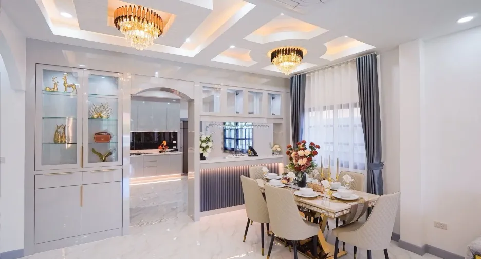 For sale 4 ベッドルーム house in East Pattaya, Pattaya
