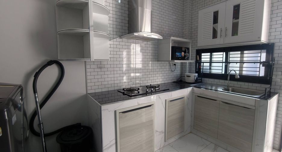 Haus zur Miete mit 3 Zimmer in East Pattaya, Pattaya