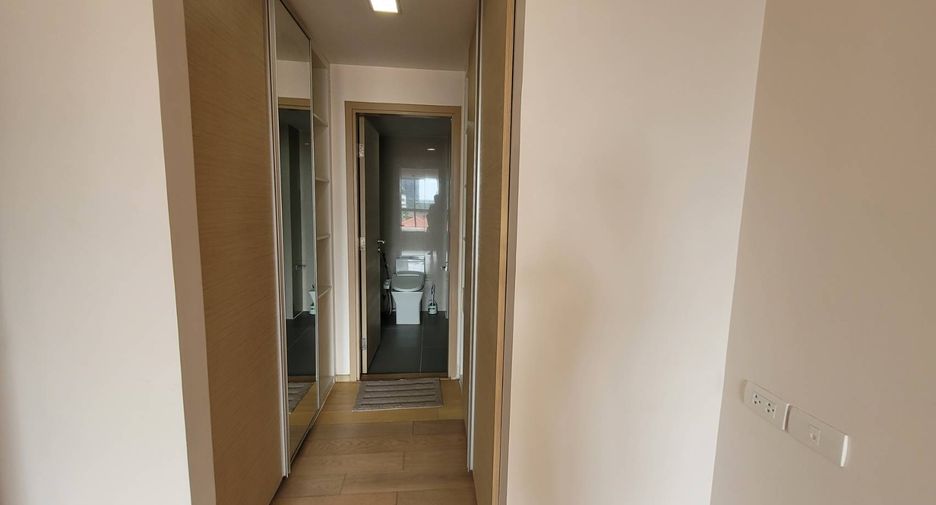 Condo en alquiler de 2 habitaciones en Khlong Toei, Bangkok