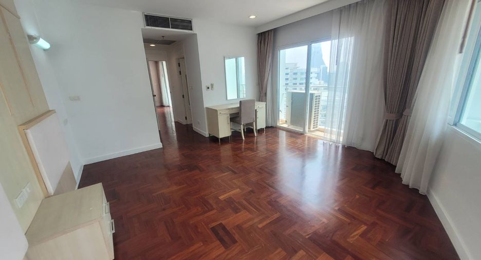 À louer 3 chambres condo à Khlong Toei, Bangkok