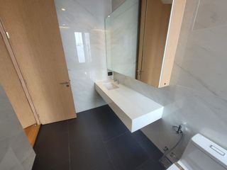 For rent 4 bedrooms condo in Khlong Toei, Bangkok