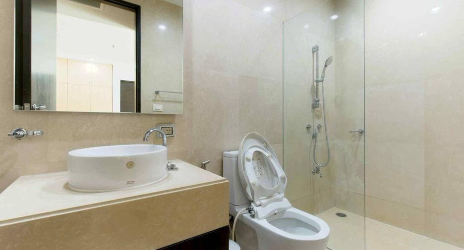 Wohnung zur Miete mit 2 Zimmer in Khlong Toei, Bangkok
