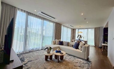 For rent 3 bedrooms condo in Khlong Toei, Bangkok