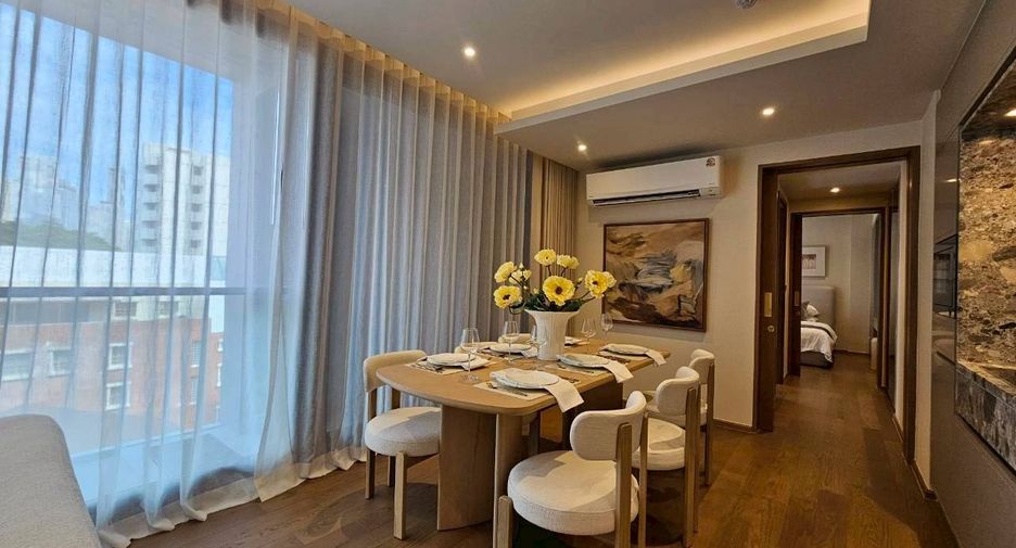 For rent 2 bedrooms condo in Khlong Toei, Bangkok
