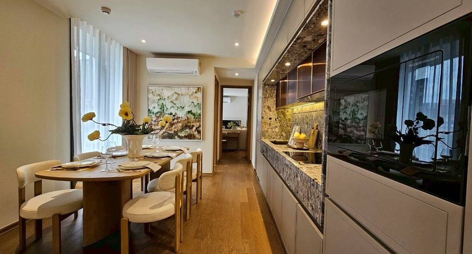 For rent 2 bedrooms condo in Khlong Toei, Bangkok