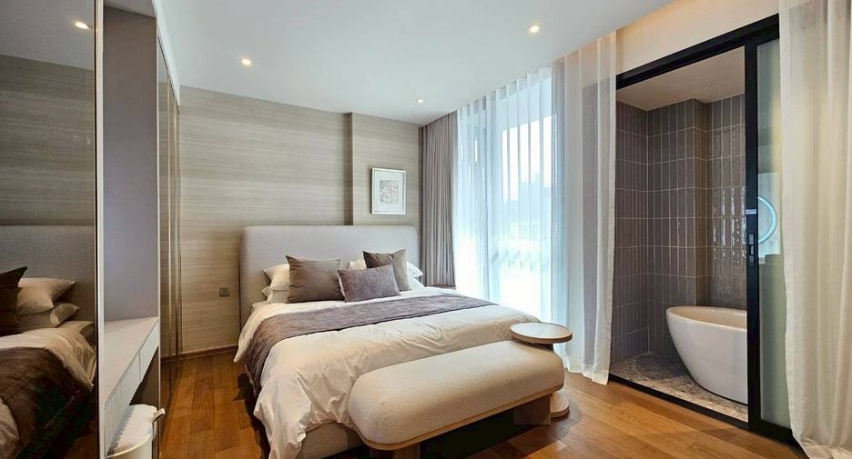 For rent 2 bedrooms condo in Khlong Toei, Bangkok