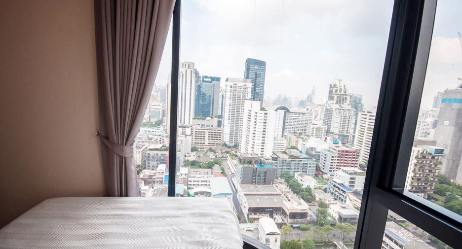 For rent and for sale 2 bedrooms condo in Khlong Toei, Bangkok
