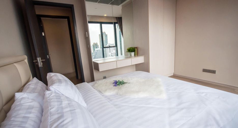 For rent and for sale 2 bedrooms condo in Khlong Toei, Bangkok