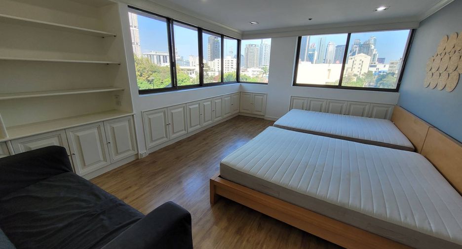 Wohnung zur Miete mit 3 Zimmer in Khlong Toei, Bangkok
