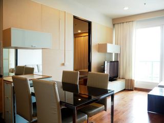 For rent 2 bedrooms condo in Pathum Wan, Bangkok
