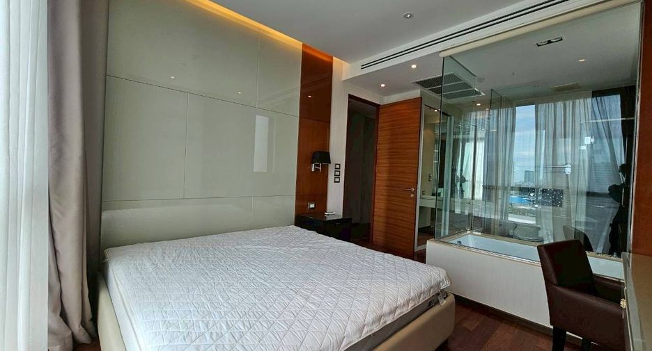 À louer 2 chambres condo à Khlong Toei, Bangkok