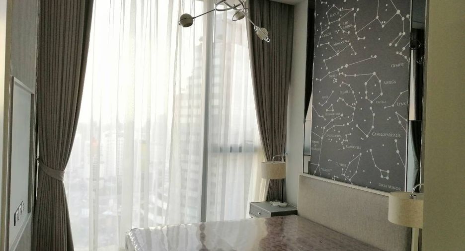 For rent 3 bedrooms condo in Khlong Toei, Bangkok