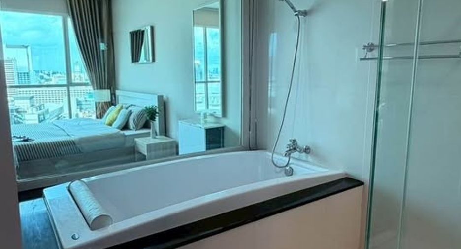For rent 1 Beds condo in Pathum Wan, Bangkok