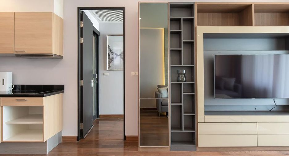 For rent 1 Beds condo in Pathum Wan, Bangkok