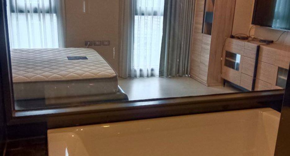 For rent and for sale 1 bed condo in Khlong Toei, Bangkok