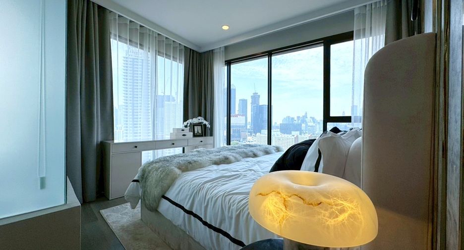 À louer 3 chambres condo à Khlong Toei, Bangkok