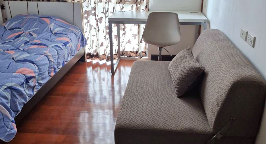 Condo en alquiler de 2 habitaciones en Watthana, Bangkok