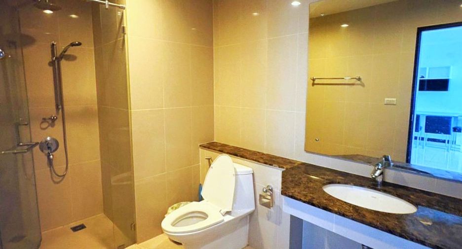 Condo en alquiler de 2 habitaciones en Watthana, Bangkok