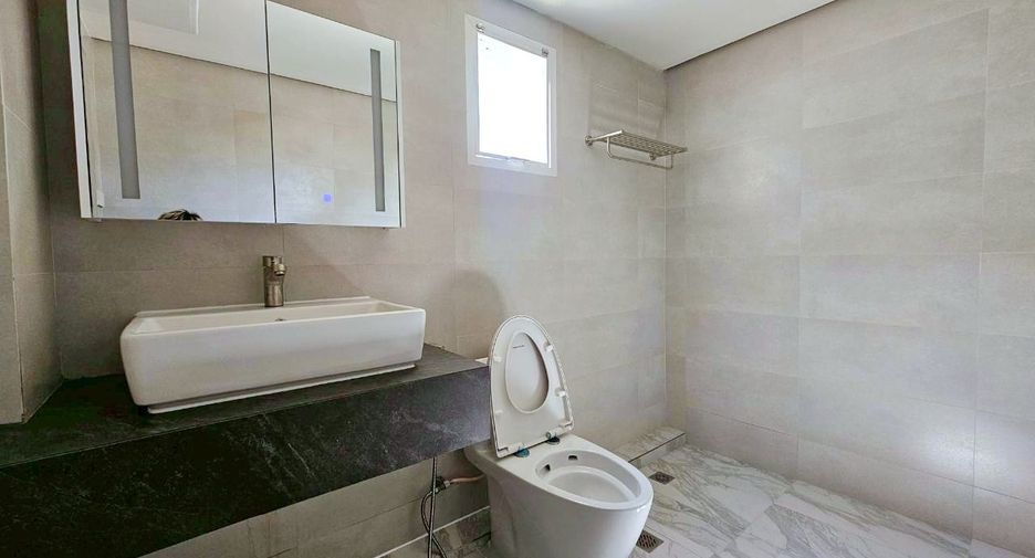 For rent 3 ベッドルーム condo in Watthana, Bangkok