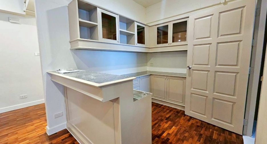 For rent 3 ベッドルーム condo in Watthana, Bangkok