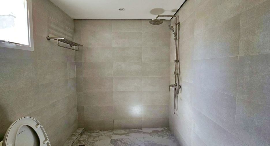 For rent 3 ベッドルーム condo in Watthana, Bangkok