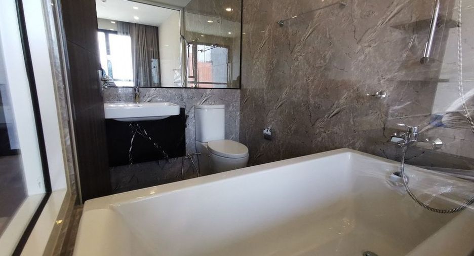 For rent and for sale 2 bedrooms condo in Khlong Toei, Bangkok